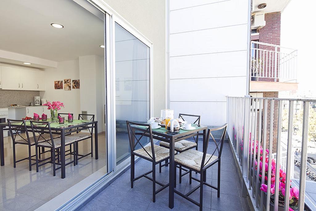 Charmsuites Paralel Barcelona Ruang foto
