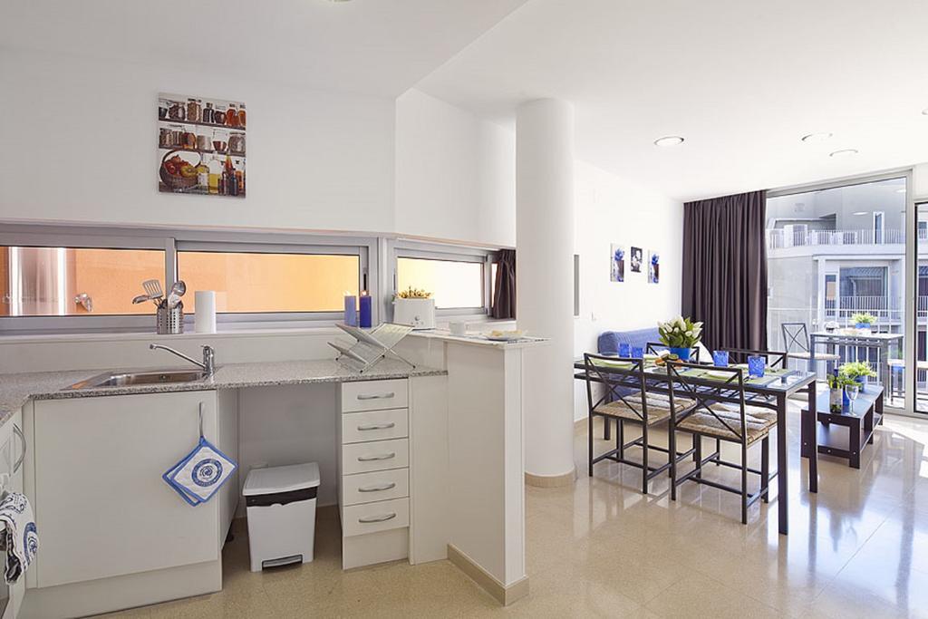 Charmsuites Paralel Barcelona Ruang foto